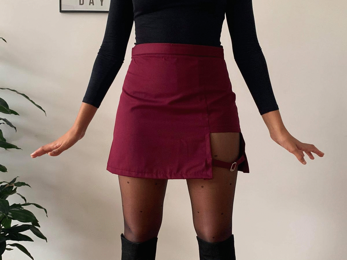Buckled skirt