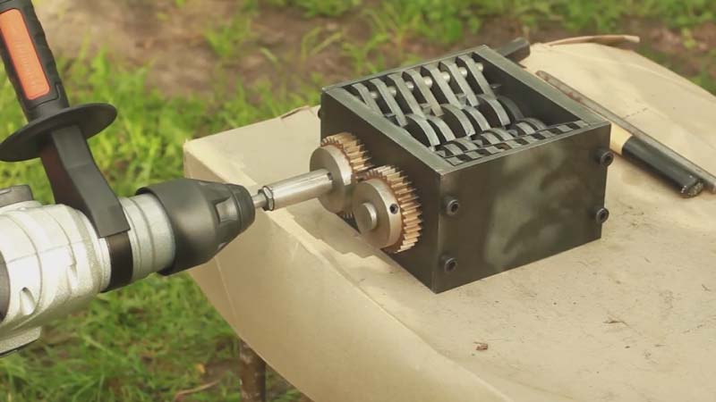 Introduction: Oscillating Tool Saw Blade Sharpener. : 6 Steps (with  Pictures) - Instructables