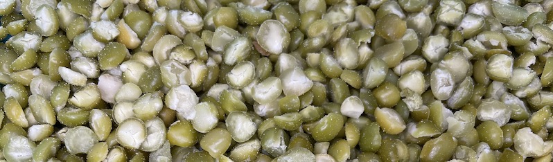 spored green peas