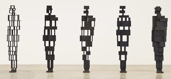 Body abstractiont to geometric form by Anthony Gormley
