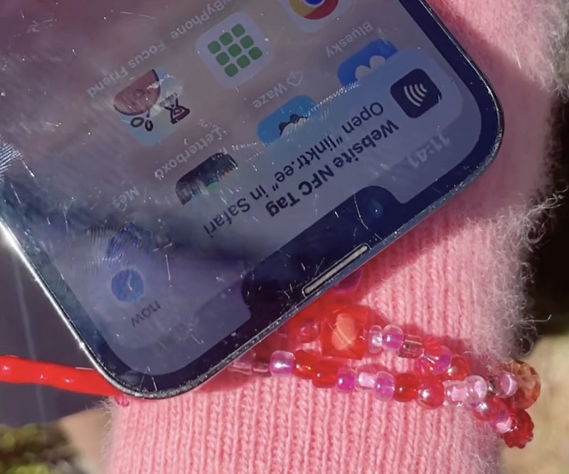 KEYCHAIN tap phone