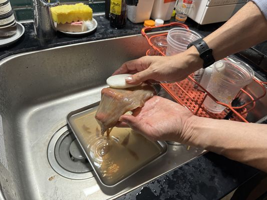 geeting rid of vinegar by soap