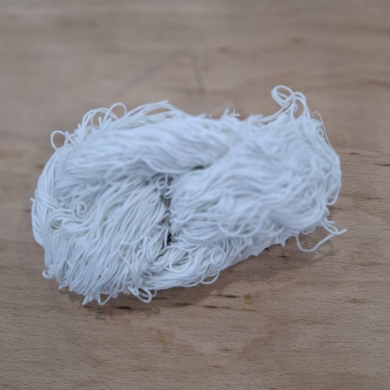 Threads Plain 1
