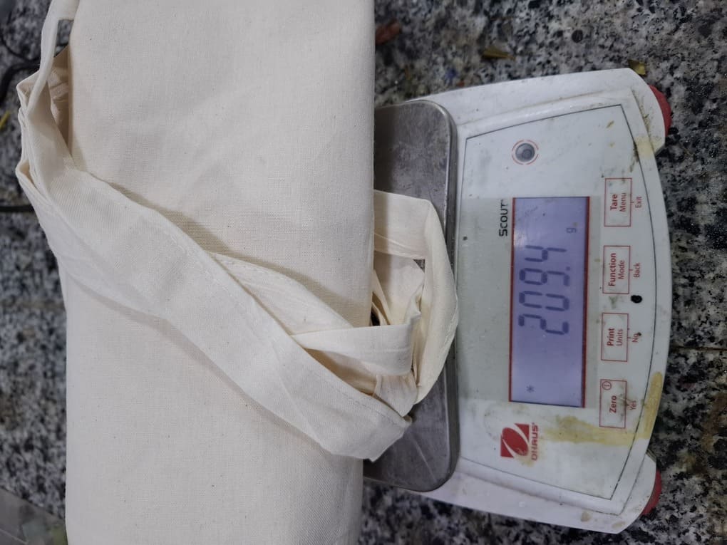 Weighing Fabric 1