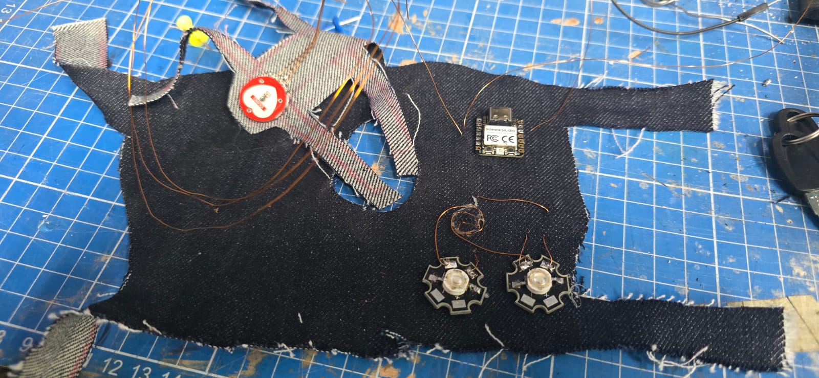 Glove with wires